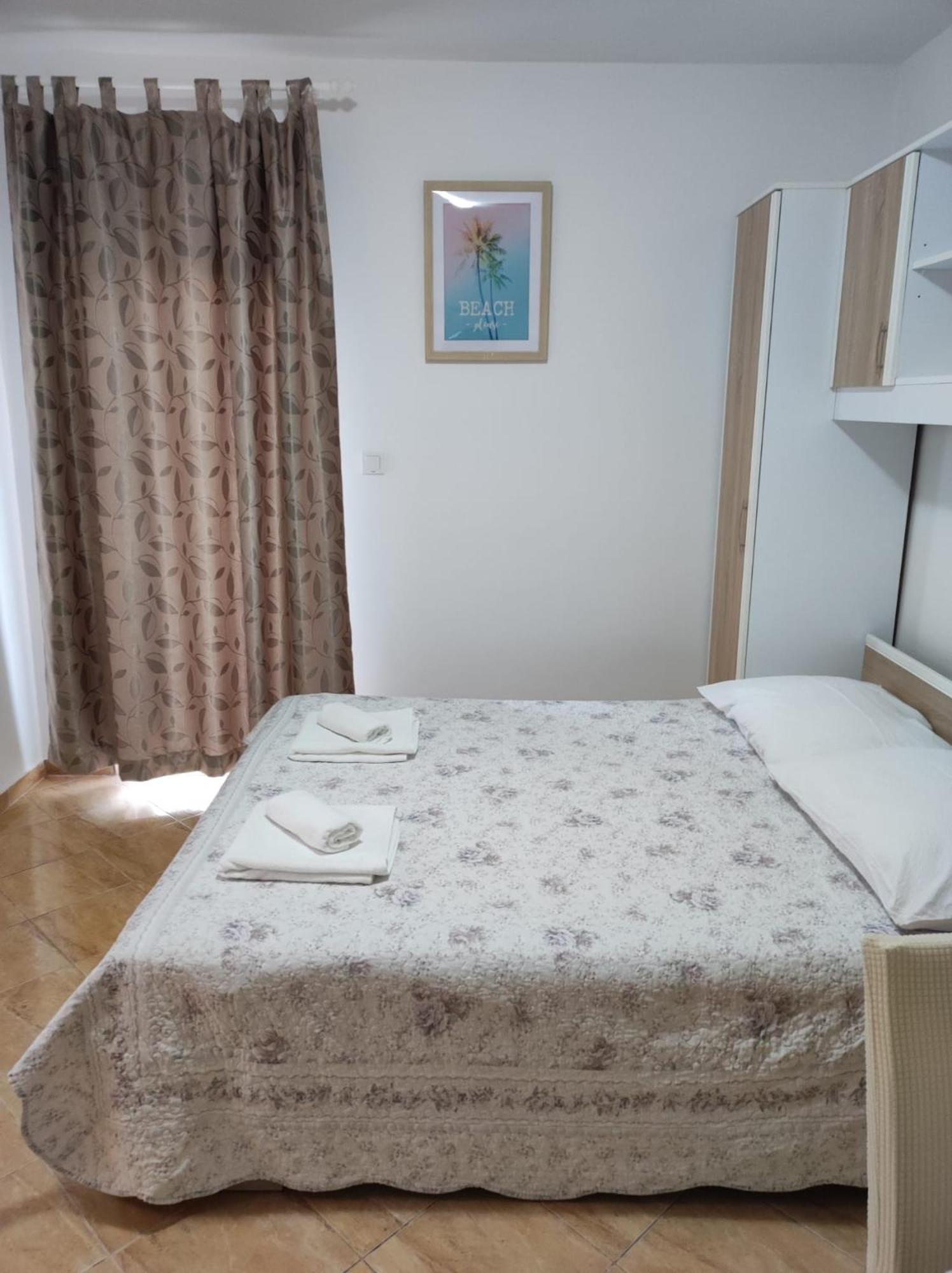 Gordana Apartmani Ljubač エクステリア 写真